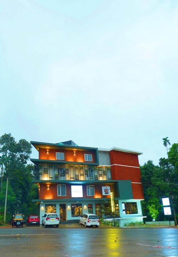 วิธอินน์ โฮเทล Kannur ภายนอก รูปภาพ